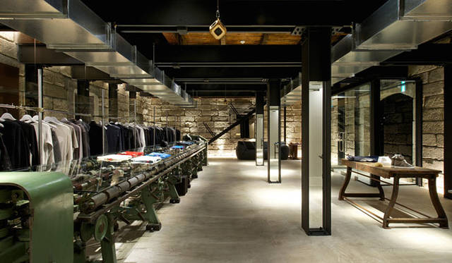 <strong>GEA｜ギア</strong><br />セレクトショップ「GEA（ギア）」1階