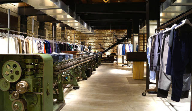 <strong>GEA｜ギア</strong><br />セレクトショップ「GEA（ギア）」1階