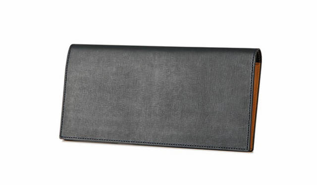 「SPERIO FIN CALF Limited color（ネイビー×イエロー）」3万5640円