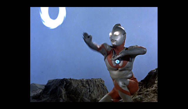 『ウルトラマン』 © 円谷プロ