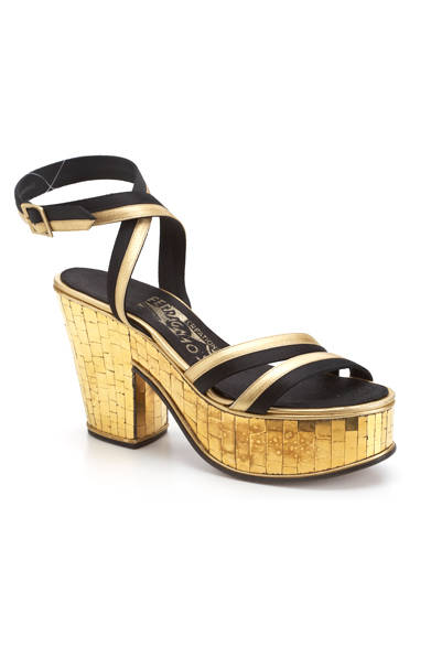 カルメン・ミランダのためにデザインされた「カルメン」