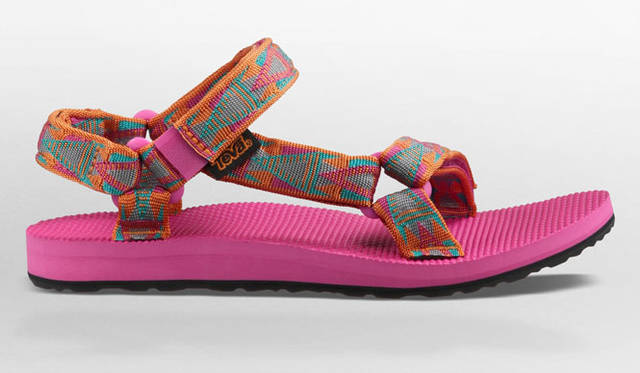 <strong>Teva｜テバ</strong><br />アーティスト シリーズ 第二弾「ORIGINALS MOSAIC COLLECTION」　ORIGINAL UNIVERSAL MOSAIC（オリジナル ユニバーサル モザイク）ウィメンズ6264円