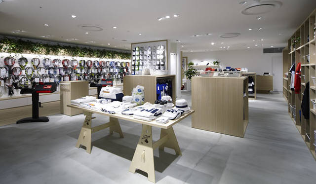 <strong>ellesse｜エレッセ</strong><br />「ellesse tennis club with windsor racket shop（エレッセテニスクラブ ウィズ ウインザーラケットショップ）」