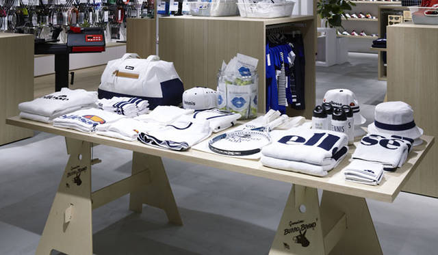 <strong>ellesse｜エレッセ</strong><br />「ellesse tennis club with windsor racket shop（エレッセテニスクラブ ウィズ ウインザーラケットショップ）」