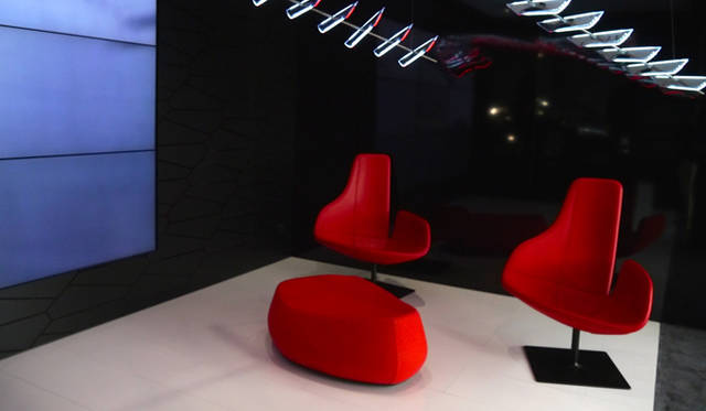 2010年よりアウディの傘下にあるイタルデザインが手がけたチェア