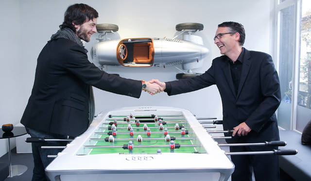 Moritz WaldemeyerとCesar Muntada 