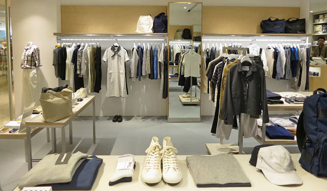 <strong>ANGLOBAL｜アングローバル</strong><br />大阪「E-ma」1階「MHL. イーマ大阪」