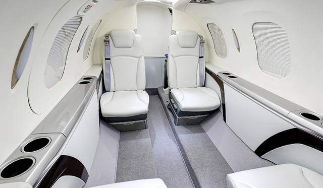 一番奥は化粧室となっている