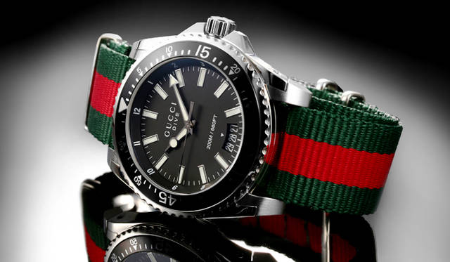 <strong>G–タイムレス スリム</strong><br /><br />ケース｜ステンレスチール<br />直径｜40mm<br />ムーブメント｜クォーツ<br />機能｜日付表示<br />ストラップ｜ナイロン製NATOストラップ<br />防水性｜５気圧<br />発売時期｜未定<br />予価｜未定<br />