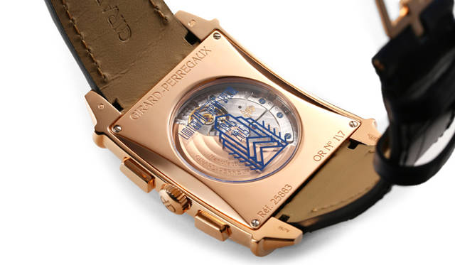 <strong>ヴィンテージ 1945 クロノグラフ 70周年日本限定モデル</strong><br />ケース｜18Kピンクゴールド<br />サイズ｜縦36.95×横36mm<br />ムーブメント｜自動巻き（Cal.03300-0064）<br />ストラップ｜アリゲーター<br />防水｜30ｍ<br />限定数｜7本<br />発売時期｜6月予定<br />予価｜358万5600円<br />