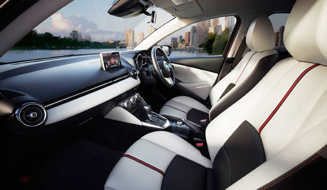 Mazda Demio｜マツダ デミオ