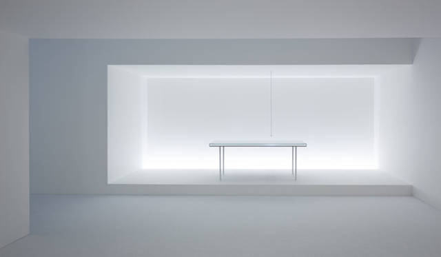 <strong>nendo｜ネンド</strong><br />「nendo works 2014-2015」　clear shadow / for Glas Italia