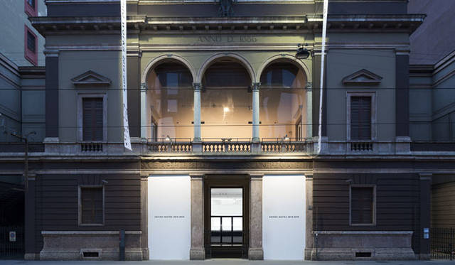 <strong>nendo｜ネンド</strong><br />「nendo works 2014-2015」　会場となったミラノ市内の美術館「Museo della Permanente（ペルマネンテ美術館）」