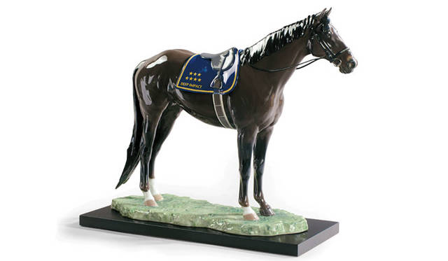 <strong>LLADRÓ｜リヤドロ</strong><br />「DEEP IMPACT（ディープインパクト）」