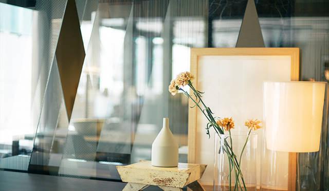 ‘Gio Ponti Screen’, a see-through screen featuring Gio Ponti's signature geometry design.