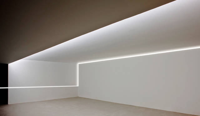 「MOONLINE_design」by FRANK SINNAEVE AND STEPHAN GUNST