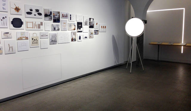 ジャスパー・モリソン氏によるインスタレーション「A Book of Things（ブック オブ シングス）」