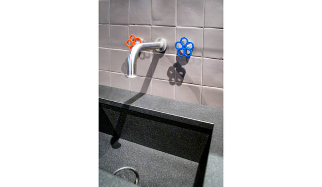 蛇口「Pipe」by Marcel Wanders