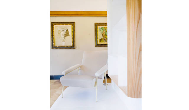 ミラノ市近代美術館 モルテーニ 展示室<br> 本棚｜D.153.1 by Gio Ponti / 1953 / 2012（復刻）<br>