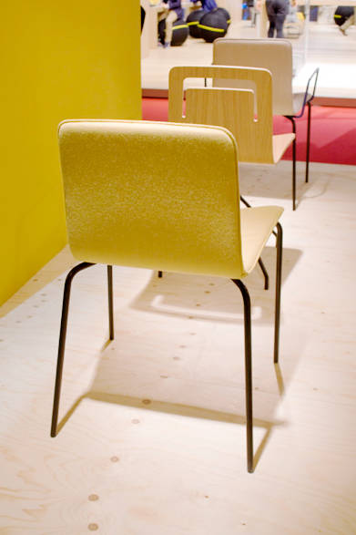 チェア「KLIP（クリップ）」by Victor Carrasco