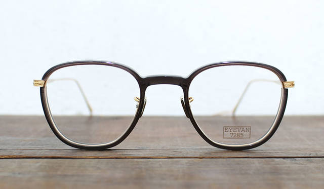 <strong>Continuer｜コンティニュエ</strong><br />「EVEVAN（アイヴァン） 7285」5th Collection（モデル547 カラー1030）4万5360円