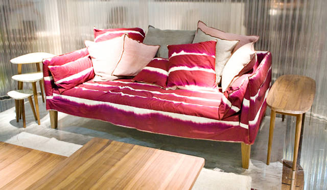 ソファ「UP16（アップ16）」