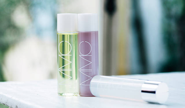 奥の2本は朝用で、日中にダメージを受けにくくする“攻め”の化粧水だ。<br>左からビューティビオファイター ピュアフルーティー 3996円、ビューティビオファイター プリンセスケア 5400円、ビューティービオファイター ハピネス 7020円（MiMC Tel.03-6421-4211）