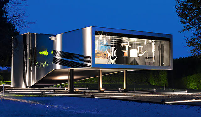 In 2010, QallaM project of Molteni&C. The QallaM (Quality raised to the power of M) project is a pretext for reflection on the subject of Molteni Quality; it aims to take stock of Molteni’s experience but also to define the idea of quality that the company plans to take forward into the future.