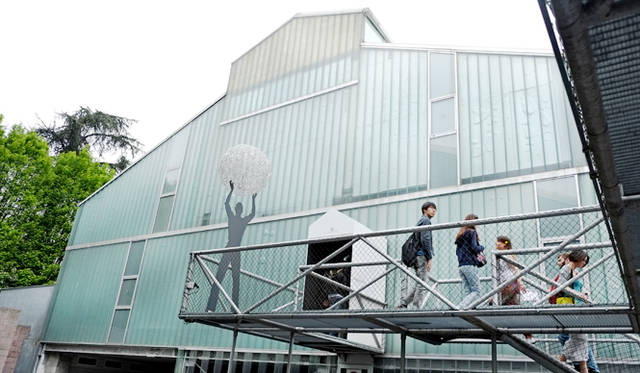 インスタレーションがおこなわれた光の家「Casa Della Luce」