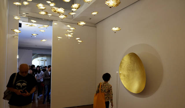 ”現在”を表現するインスタレーション