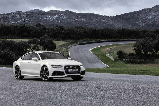 Audi piloted driving @ the limit ? Ascari 2014