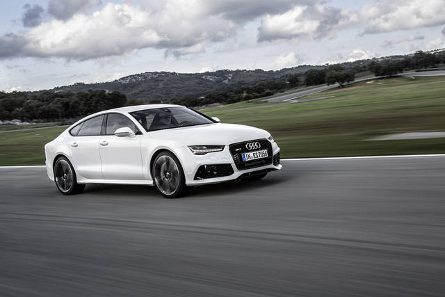 Audi piloted driving @ the limit ? Ascari 2014