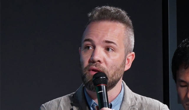 デザインスタジオOeOのクリエイティブディレクター、Thomas Lykke（トーマス・リッケ）氏