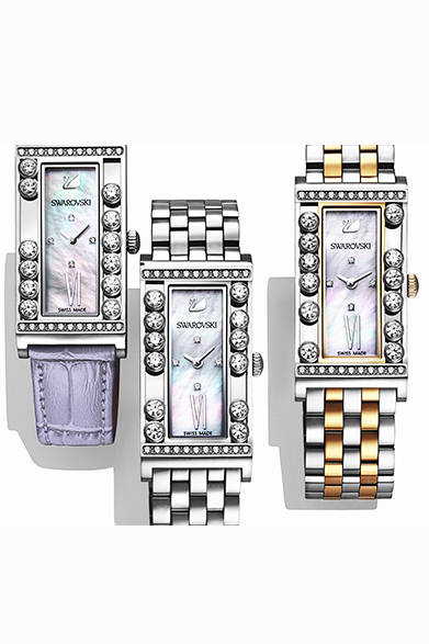 <strong>ラブリー クリスタル スクエア</strong><br />ケース｜ステンレススチール（左右のベゼルに計12個のジルコニア・ストーンをセット）<br />サイズ｜縦21×横43mm<br />ムーブメント｜クォーツ<br />ストラップ｜レザー<br />防水｜日常生活防水<br />発売時期｜発売中<br />価格｜7万9380円