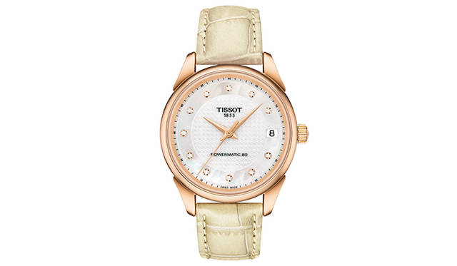 <strong>ティソ ヴィンテージ<br />レディ パワーマティック80</strong><br />ケース｜18Kローズゴールド<br />直径｜33mm<br />ムーブメント｜自動巻き（パワーマティック80）<br />機能｜日付表示<br />ストラップ｜レザー<br />防水｜3気圧<br />発売時期｜6月予定<br />予価｜27万8640円<br />