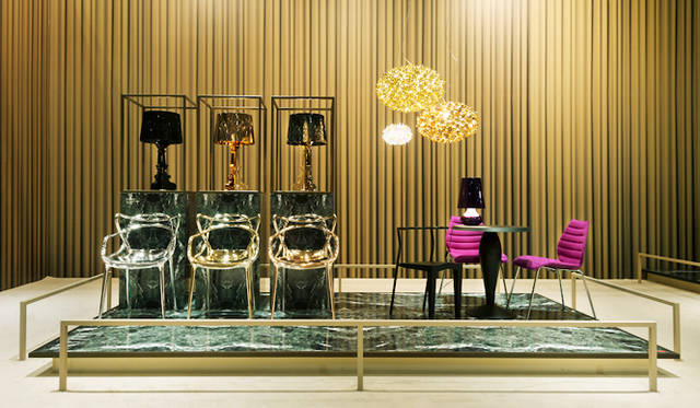 カルテルのインスタレーション