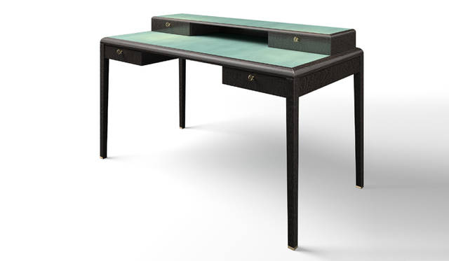 ブランド設立40周年を記念して作られた40台限定のデスク「Justin（ジャスティン）」