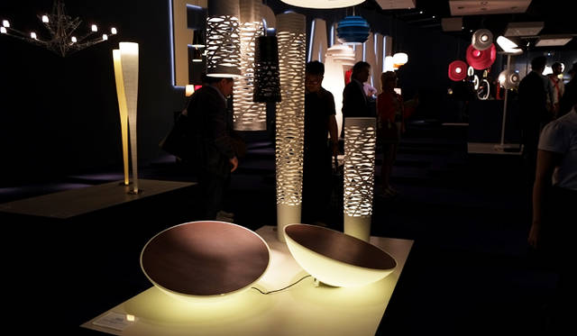 こちらも創造性に富んだ「Solar outdoor（ソーラーアウトドア）」と「Tress（トレス）」シリーズ