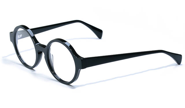 <strong>03 Jacques Durand｜ジャック・デュラン</strong><br/>3万4560円（オプティシァン ロイド Tel. 03-3423-0505）