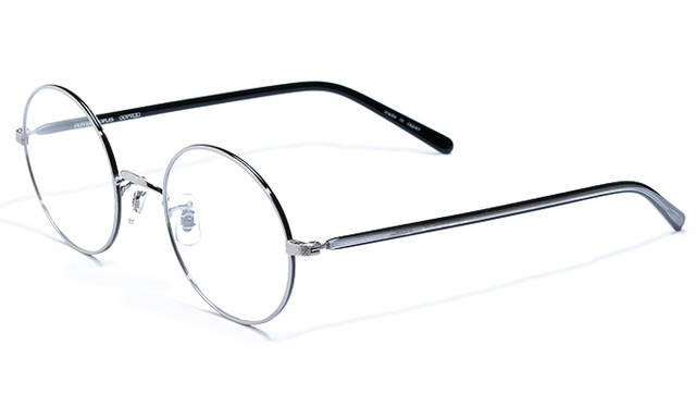 <strong>08  Oliver Peoples｜オリバーピープルズ</strong><br/>3万7800円（オリバーピープルズ 代官山 Tel. 03-6427-8930）