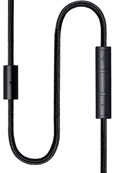 2mケーブルのほか、iPhone、iPod、iPadマイクリモコン搭載を搭載した1.25mmケーブルが付属