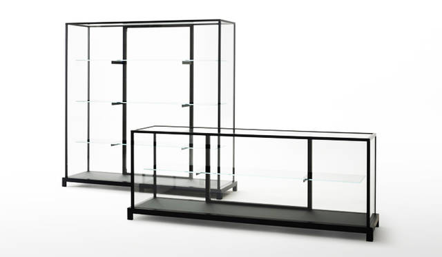 GLAS ITALIAの新作ディスプレイユニット「WUNDERKAMMER」by Piero Lissoni<br><br><strong>エ インテリアズ</strong><br>東京都港区南青山4-22-5<br>Tel. 03-6447-1451<br>http://interiors-inc.jp/<br />