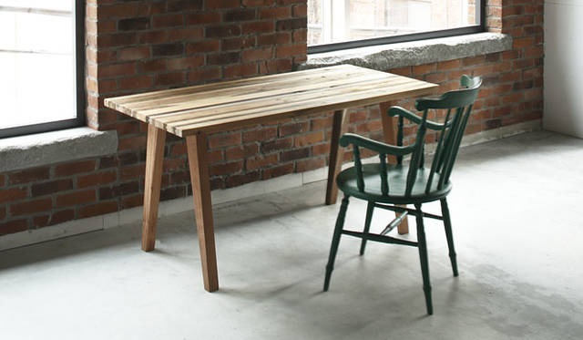 <strong>journal standard Furniture｜ジャーナル スタンダード ファニチャー</strong><br />KARPENTER「BROOKLYN」コレクション　BROOKLYN Dining Table（W1500×D700×H730mm）12万9600円