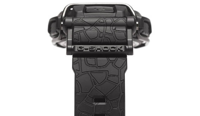 <strong>CASIO｜カシオ</strong><br />HUF × G-SHOCKタイアップモデル「GD-400HUF-1JR」