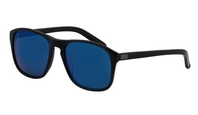 <strong>LOZZa｜ロッツァ</strong><br />2015年春夏コレクション／18世紀初頭にデザインされたロッツァの象徴的なサングラスのひとつで、最近のトレンドにも影響を与えているモデル。「COOPER（SL1845 col.700B）」（日本未展開カラー）