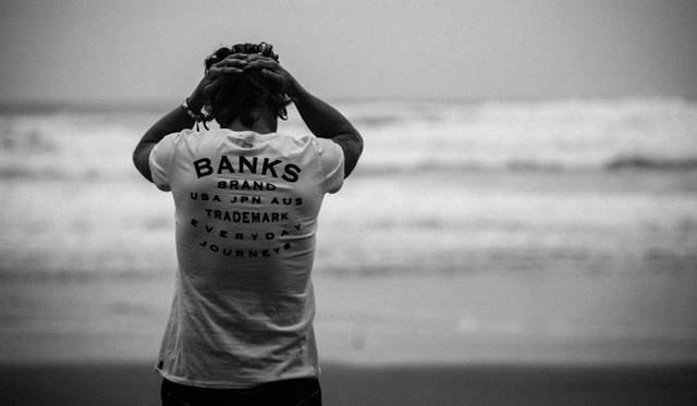 <strong>BARNEYS NEW YORK｜バーニーズ　ニューヨーク</strong><br />サーフブランド「BANKS（バンクス）」2015年春夏コレクション