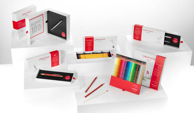 パッケージには「ボン・ミン」（フランス語で”良い芯“または”ご機嫌な顔“の意）と呼ばれるカランダッシュのマスコットキャラクターが描かれた。ボン・ミンは、1920年代に登場以来、ユーモアを交えながら高品質と信頼のシンボルになっている。