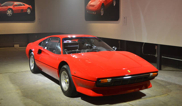 フェラーリ初のミッドシップV8モデル「308 GTB」