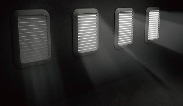 作品名「Here Comes the Sun」