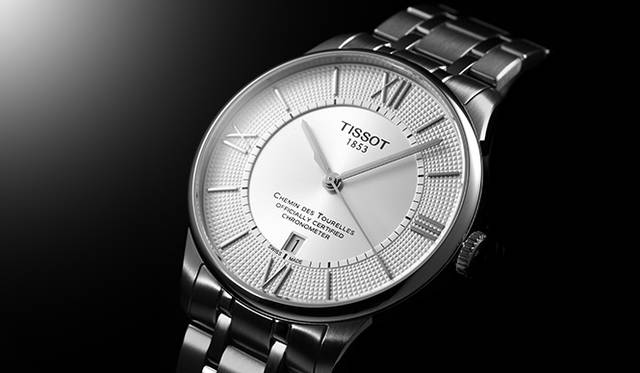 <br /><strong>シャミン・ドゥ・トゥレル</strong><br />ケース｜ステンレスチール<br />直径｜42mm<br />ムーブメント｜自動巻き（パワーマティック80 COSC）<br />機能｜日付表示<br />ブレスレット｜ステンレススチール<br />防水｜5気圧<br />発売時期｜10月予定<br />予価｜11万8800円<br />